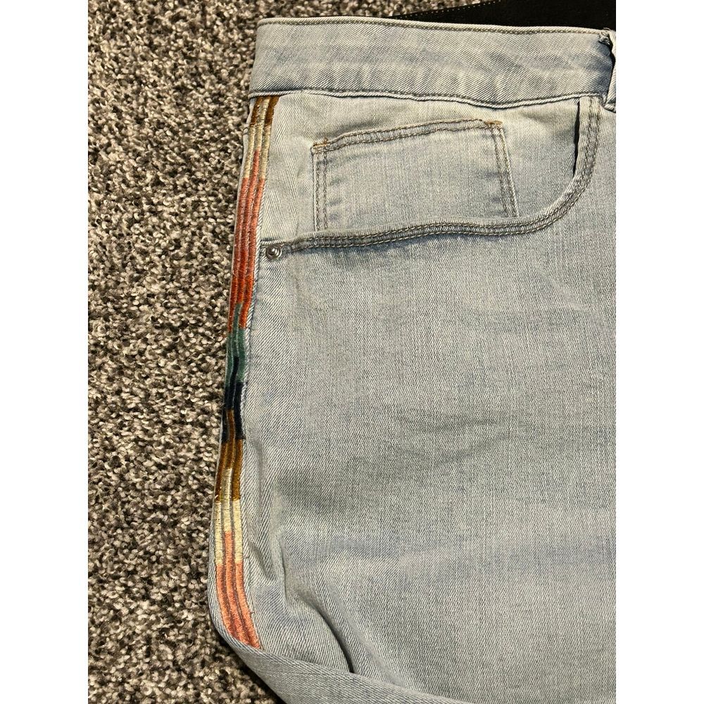 NWT Knox Rose jeans size 28W Capri denim embroidered trim - Picture 2 of 5